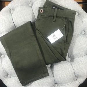 NWT - Rare [THEORY x AG Adriano Goldschmied] Pant